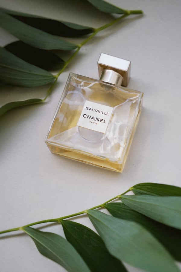 picture of chanel perfume product